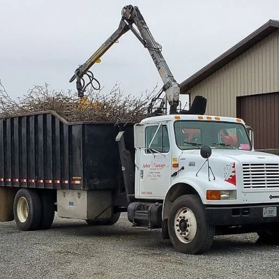 Grapple Truck